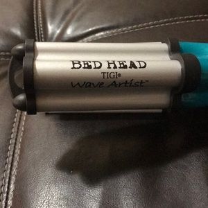 Bed Head Wave Artist on sale !